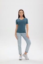将图片加载到图库查看器，190g Mercerized Cotton Women V Neck T-shirt - Bellemere New York 
