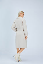 Carica l&#39;immagine nel visualizzatore di Gallery, Merino Wool | Belted Coat | Women Coat | Merino Coat | Bellemere New York
