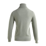 Lade das Bild in den Galerie-Viewer, Fitted Turtleneck Sweater (Cashmere &amp; Merino Wool)
