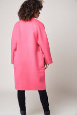 Lade das Bild in den Galerie-Viewer, Majestic Double-Breasted Wool Coat

