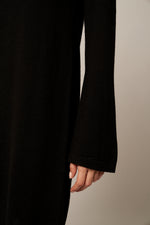 将图片加载到图库查看器，Wide Sleeved SuperFine Merino Wool Dress
