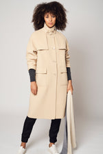 Lade das Bild in den Galerie-Viewer, Lamb Wool | Women Wool Coat | Women Jacket Coat | Bellemere New York
