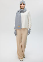 Load image into Gallery viewer, Flat-Ribbed Knit Merino Wool Scarf
