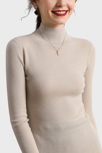 Fitted Mock-Neck Sweater (White Worsted Cashmere Staple)1036084424016114