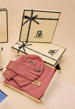 Load image into Gallery viewer, Cashmere Accessories Set
