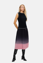 Carica l'immagine nel visualizzatore di Gallery, Women's Merino Gradient Pleated Skirt
