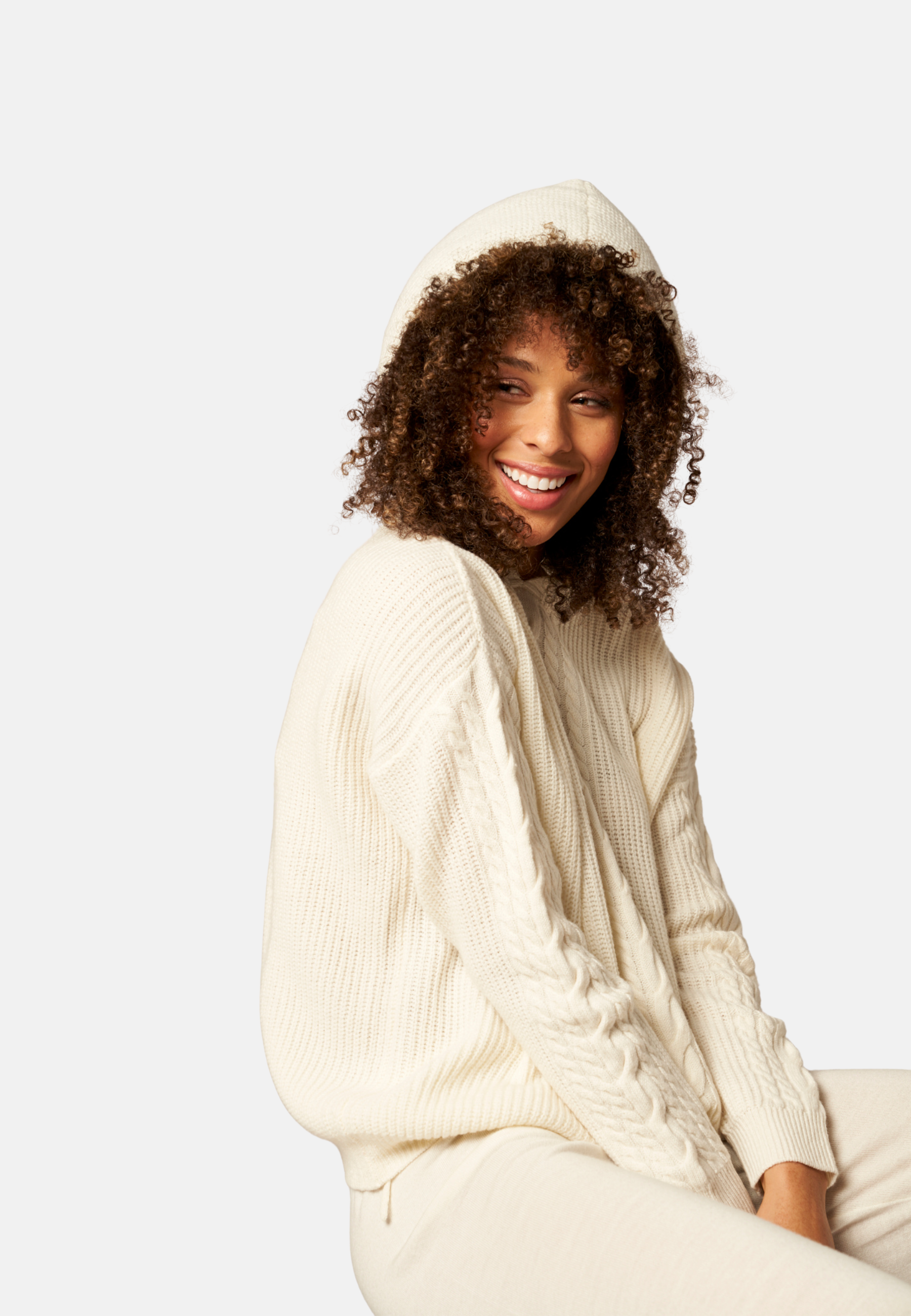 Single Cable Superfine Merino Pullover