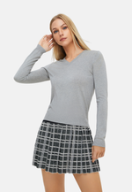 Lade das Bild in den Galerie-Viewer, Silk Cashmere V Neck Long Sleeves Slim Fit T-Shirt
