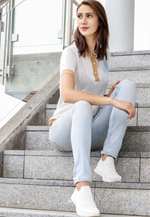 Lade das Bild in den Galerie-Viewer, Tencel Color Block Polo
