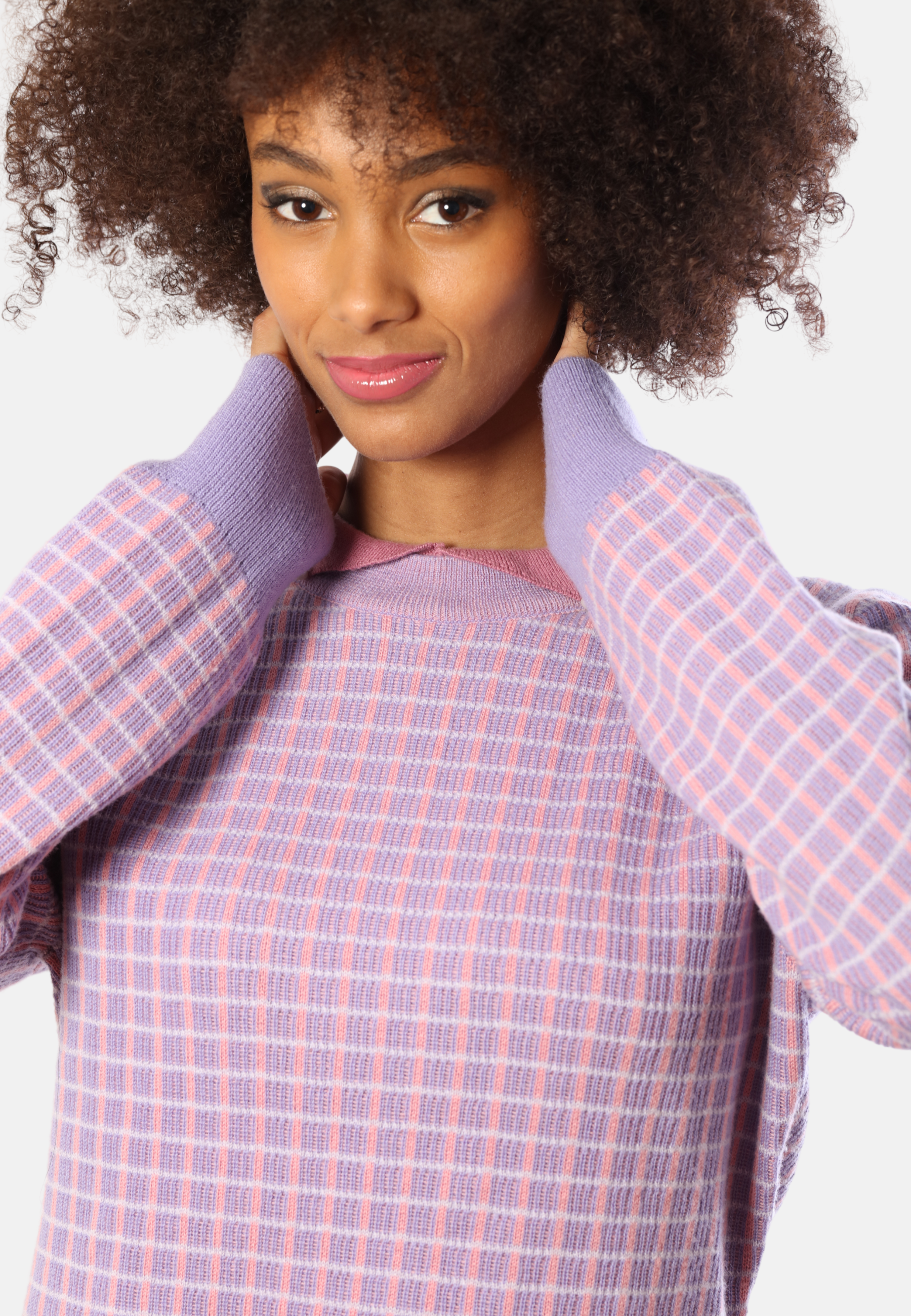 Tweed Merino Pullover With Pearl Collar