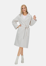 Lade das Bild in den Galerie-Viewer, Belted Merino Overcoat
