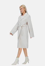 Lade das Bild in den Galerie-Viewer, Belted Merino Overcoat
