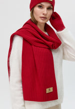 Load image into Gallery viewer, Flat-Ribbed Knit Merino Wool Scarf
