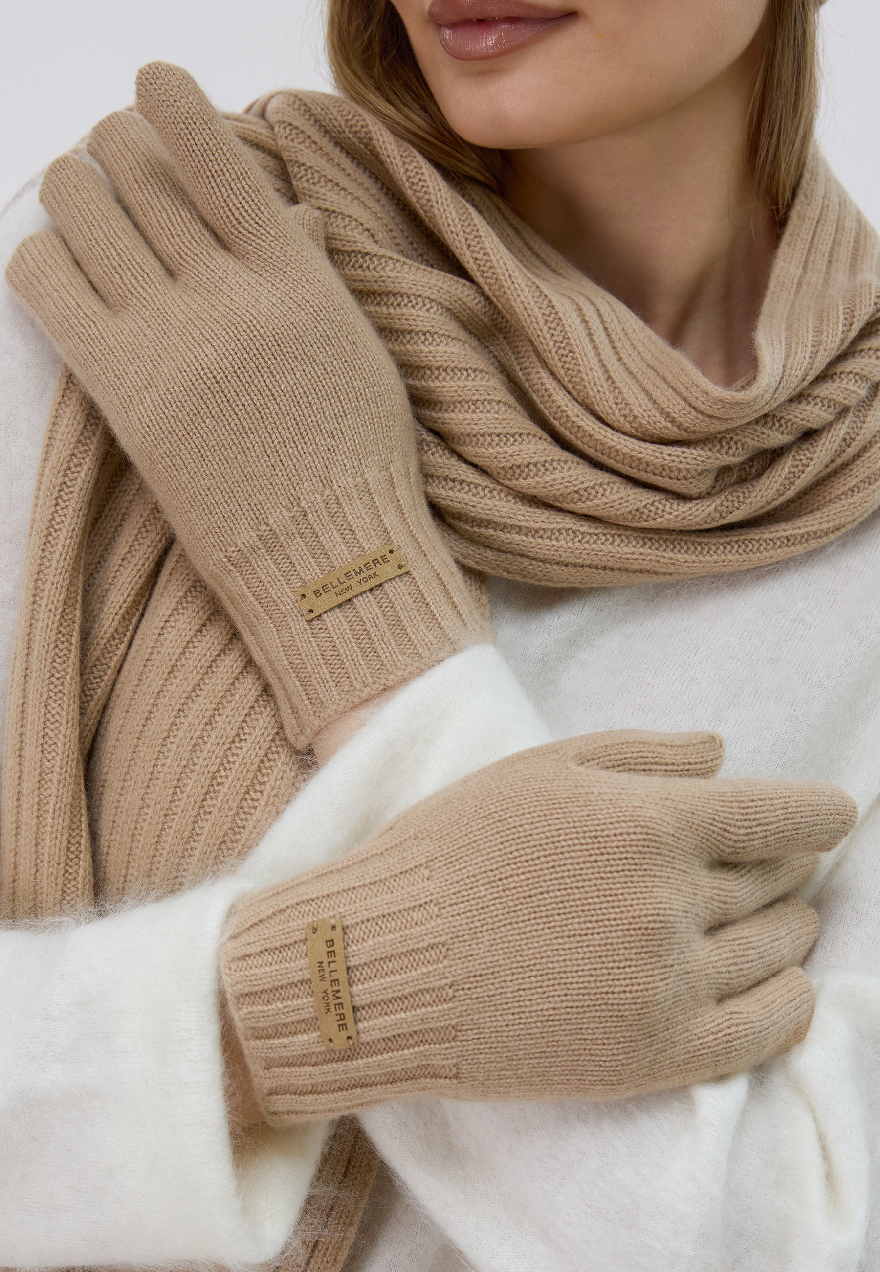 Flat-Ribbed Knit Merino Wool Gloves