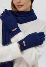 Load image into Gallery viewer, Flat-Ribbed Knit Merino Wool Gloves

