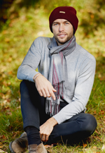 Lade das Bild in den Galerie-Viewer, Cuffed Ribbed Cashmere Beanie
