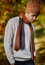 Lade das Bild in den Galerie-Viewer, Cuffed Ribbed Cashmere Beanie
