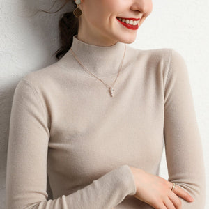 Fitted Mock-Neck Merino Sweater433272741789938