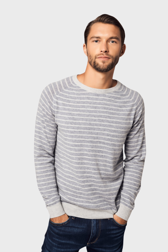 Pull en cachemire à rayures esthétique