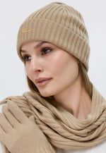 Load image into Gallery viewer, Flat-Ribbed Knit Merino Wool Hat
