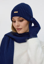 Load image into Gallery viewer, Flat-Ribbed Knit Merino Wool Hat
