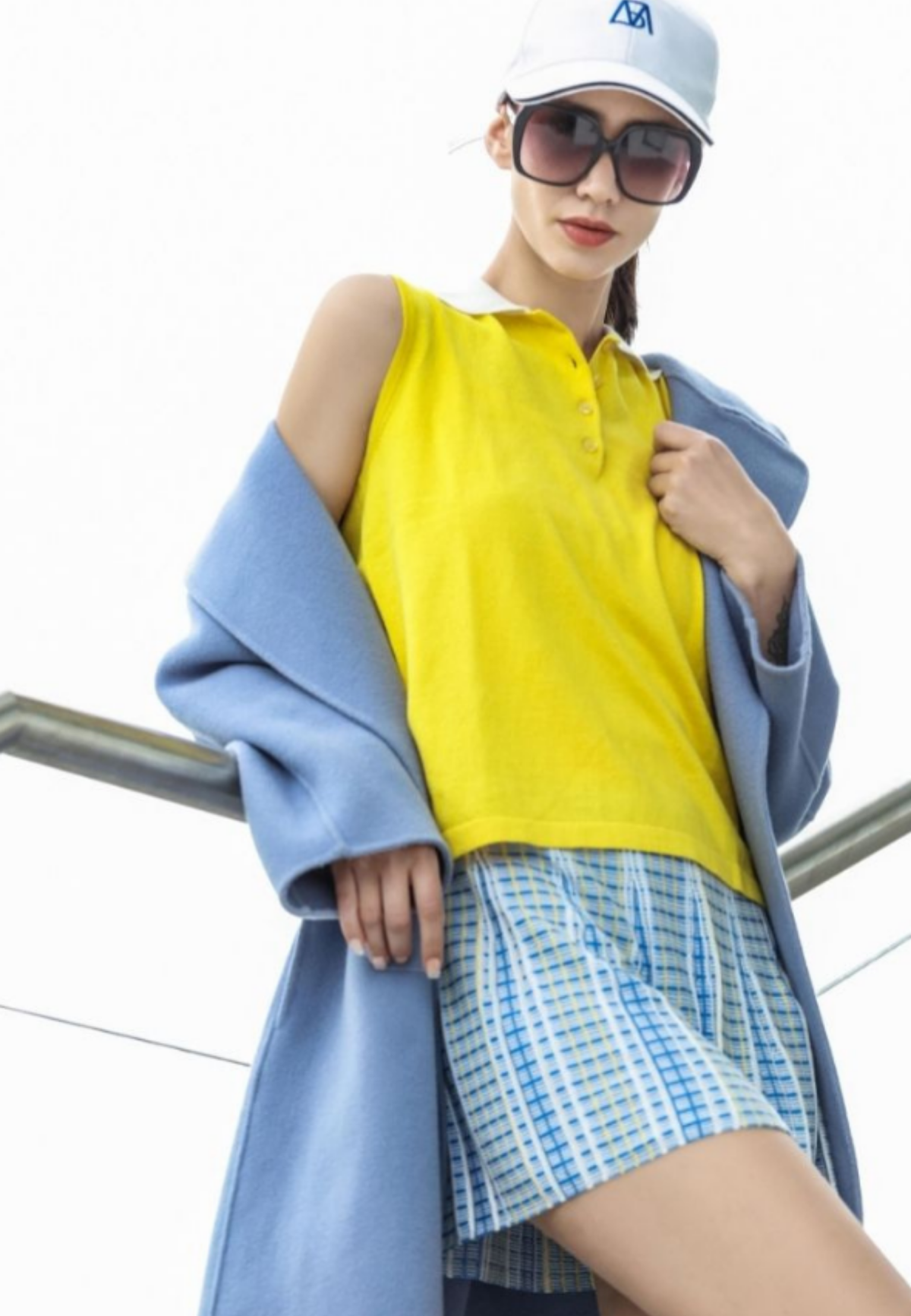 Yellow Blue