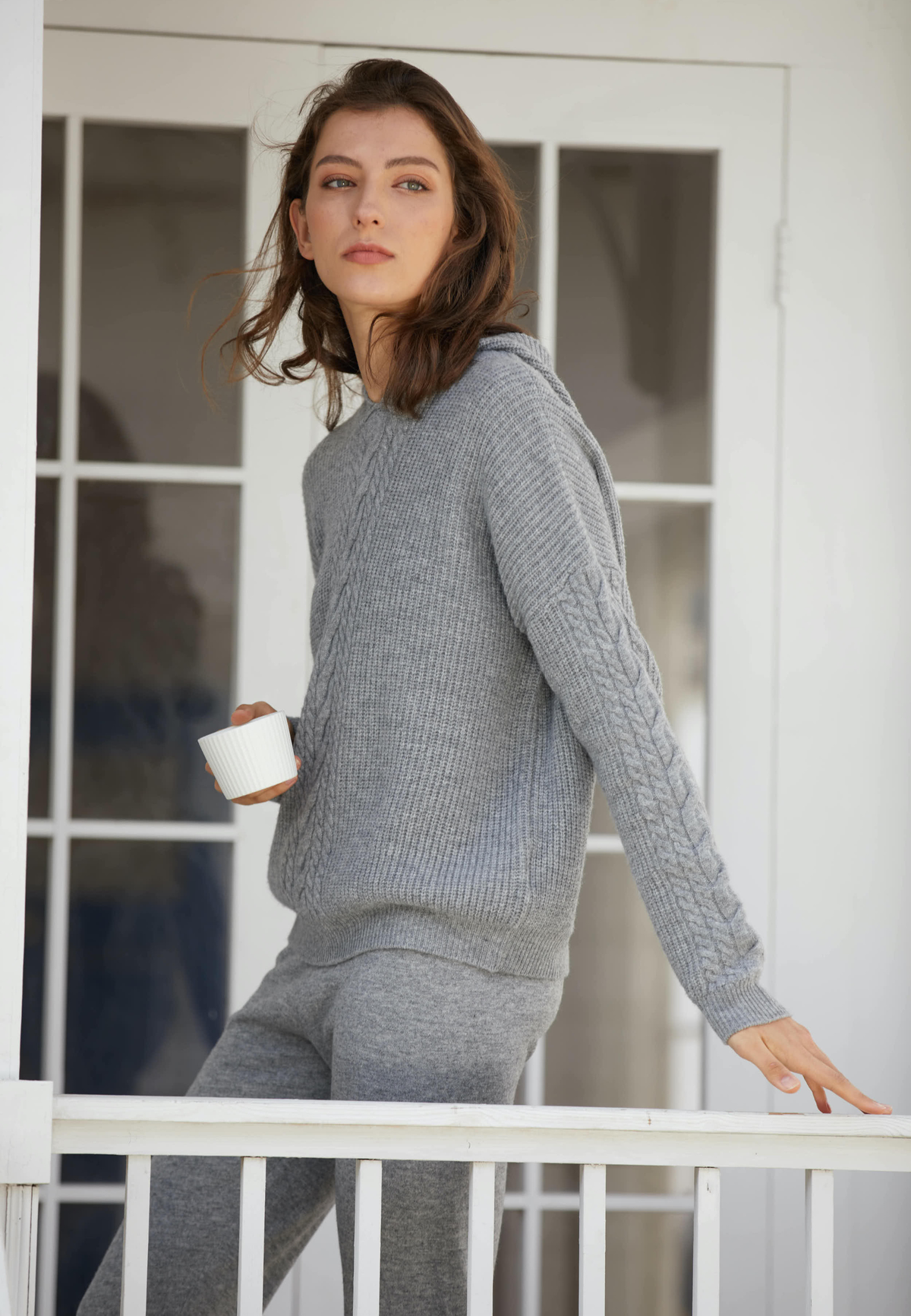 Grey / Light Grey