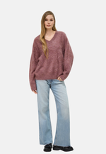 Load image into Gallery viewer, Brushed Pure Cashmere V-Neck Sweater

