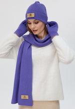 Load image into Gallery viewer, Flat-Ribbed Knit Merino Wool Scarf
