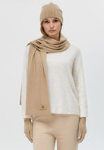 Load image into Gallery viewer, Flat-Ribbed Knit Merino Wool Scarf

