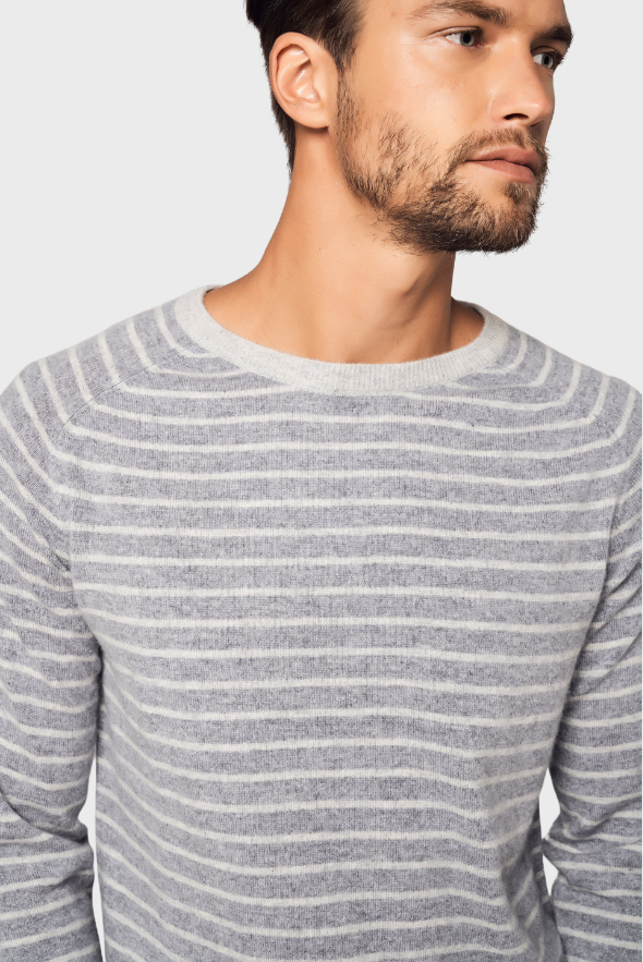 Pull en cachemire à rayures esthétique