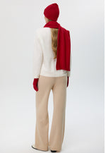 Load image into Gallery viewer, Flat-Ribbed Knit Merino Wool Hat
