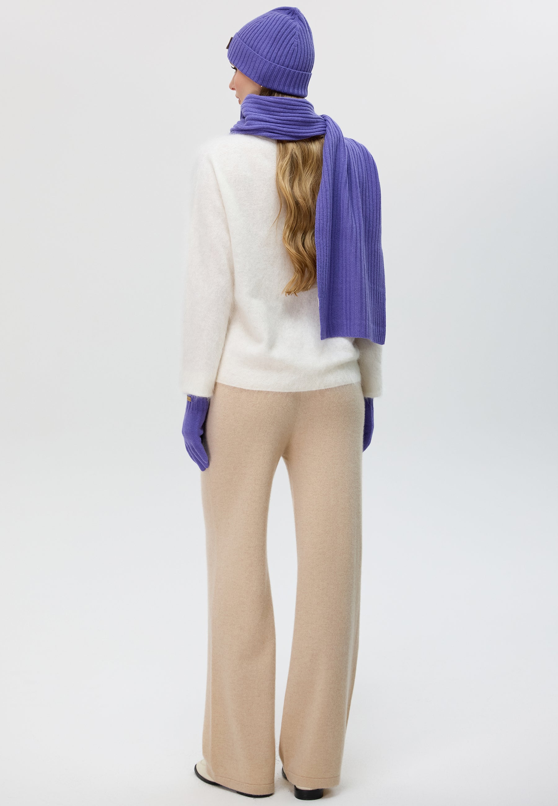 Flat-Ribbed Knit Merino Wool Scarf