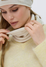 Load image into Gallery viewer, Multifunctional Cashmere Neck Warmer

