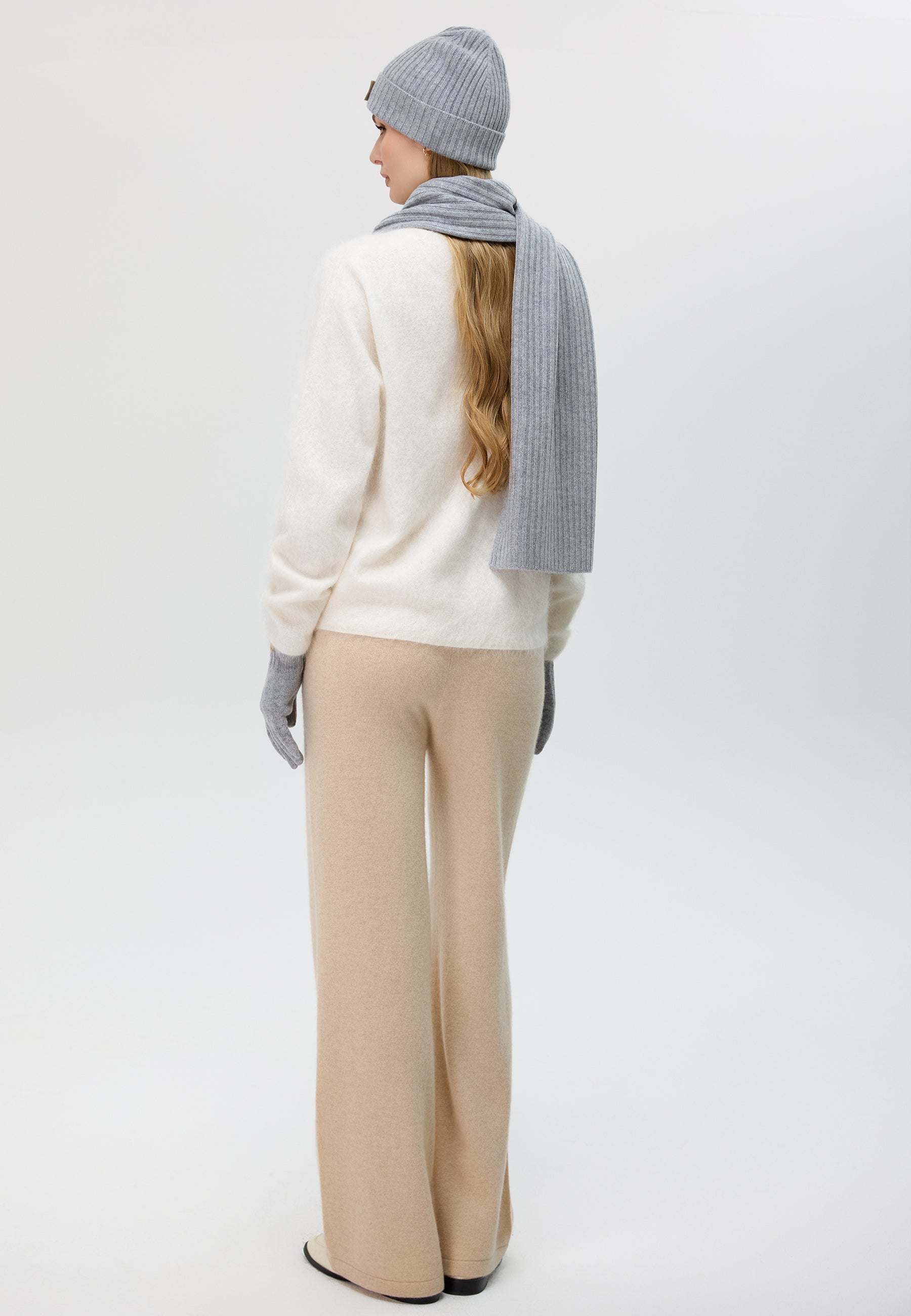 Flat-Ribbed Knit Merino Wool Scarf