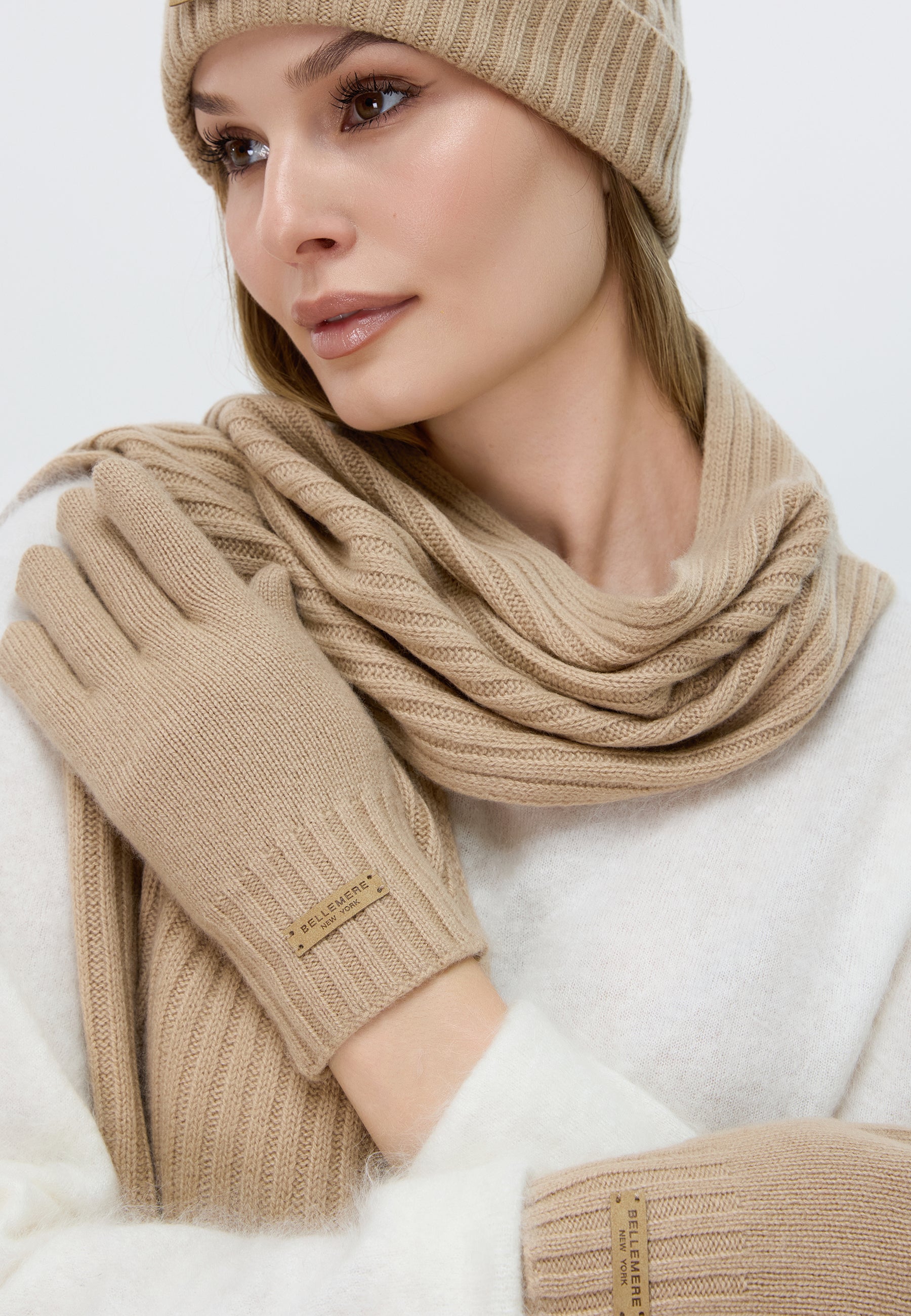 Flat-Ribbed Knit Merino Wool Gloves