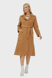 Relaxed Cashmere Blend Coat with Belt835782611861746