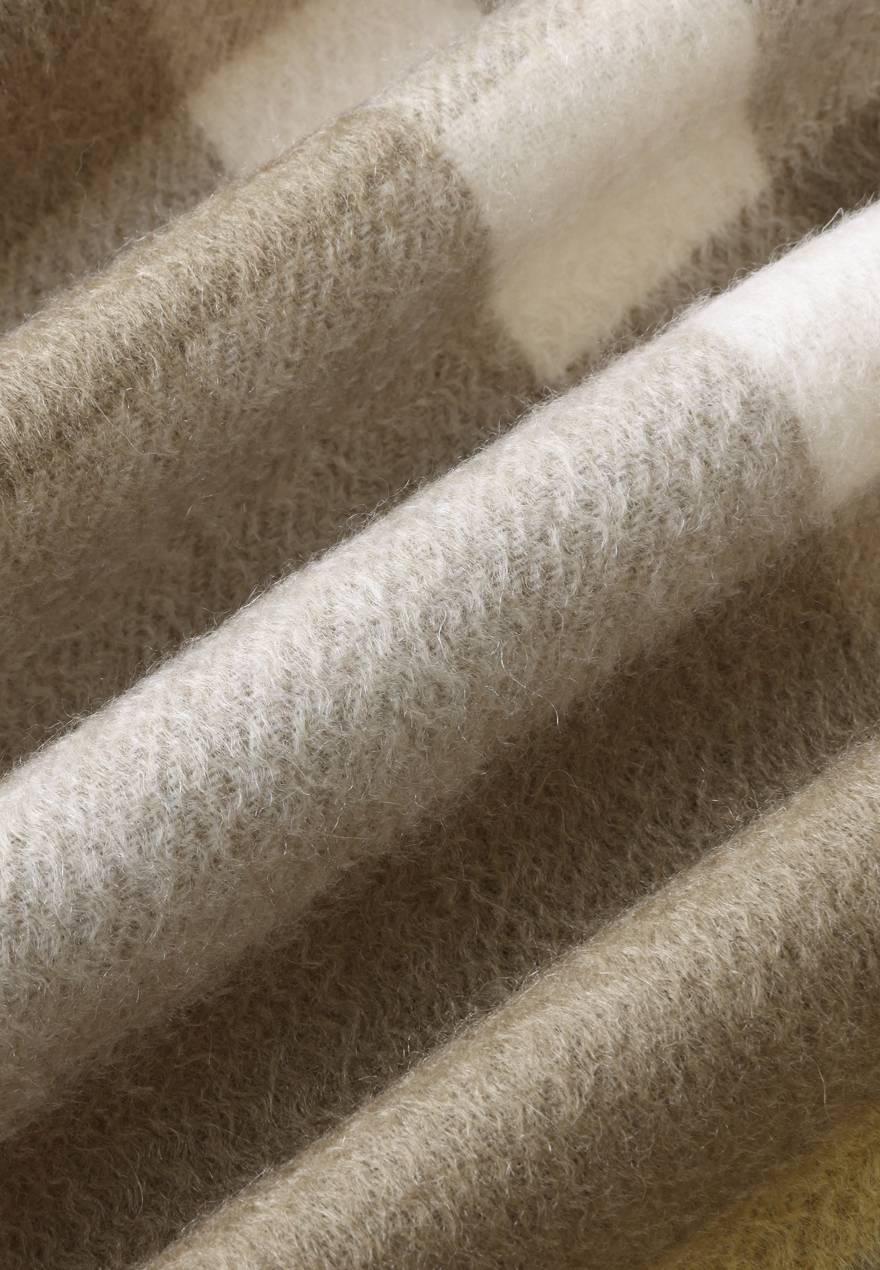 Checker Cashmere Plaid Scarf