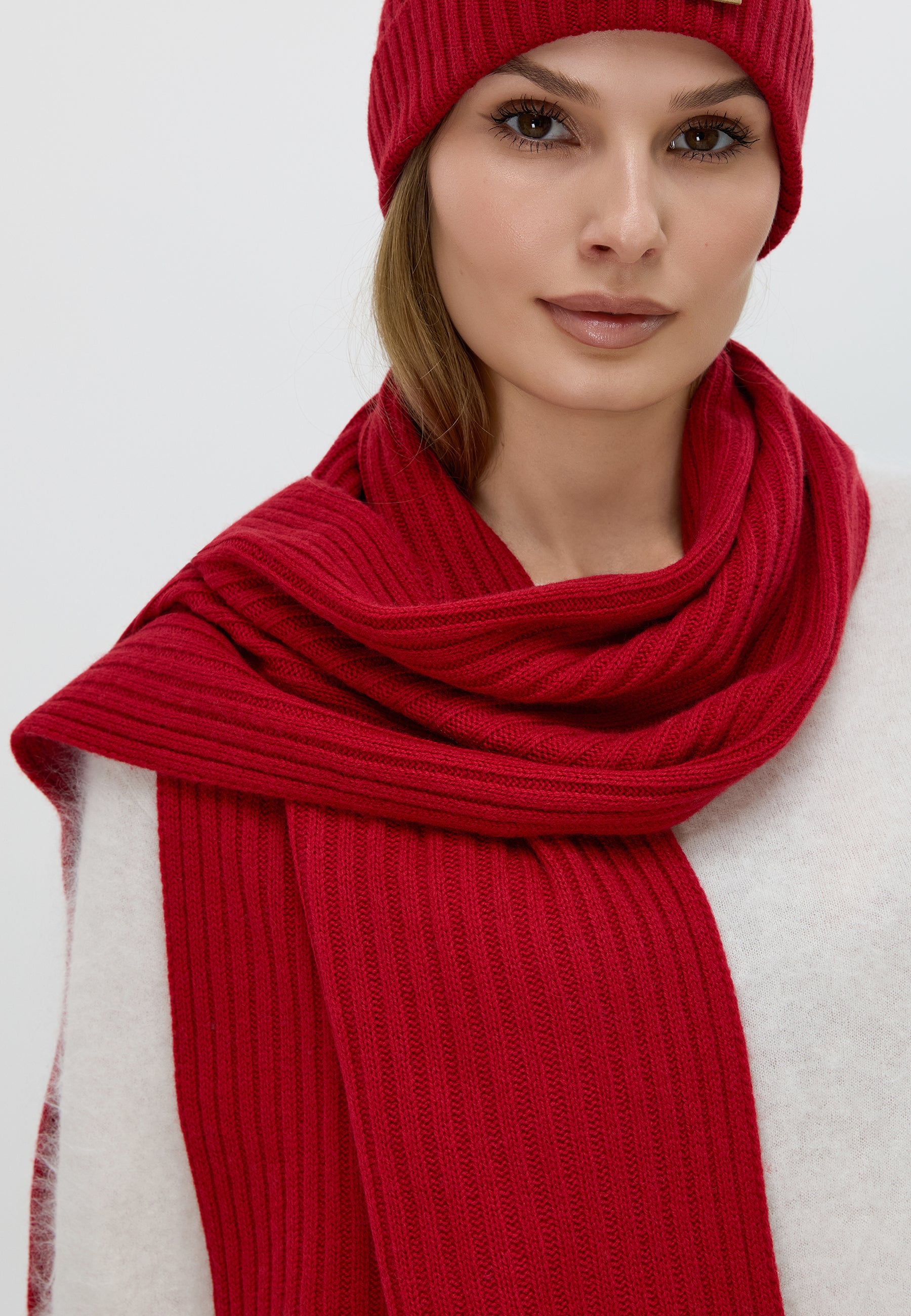 Flat-Ribbed Knit Merino Wool Scarf