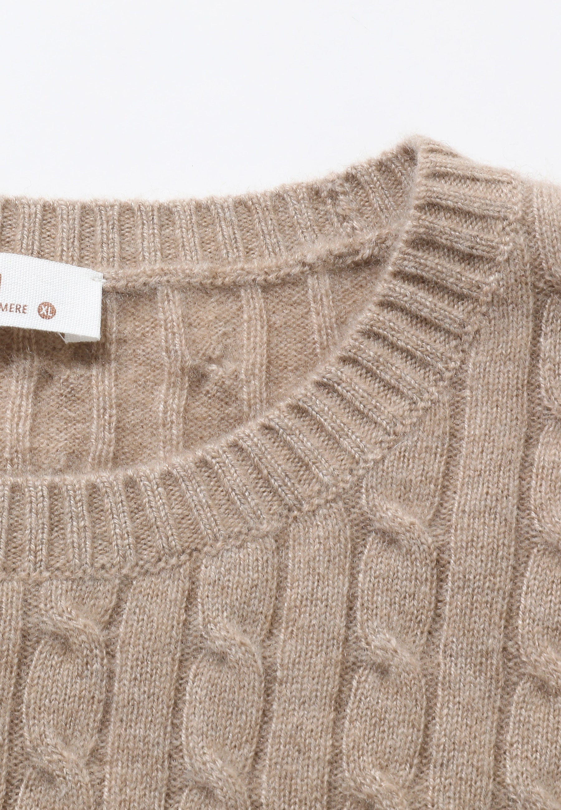 Cable-knit Crew Neck Cashmere Sweater