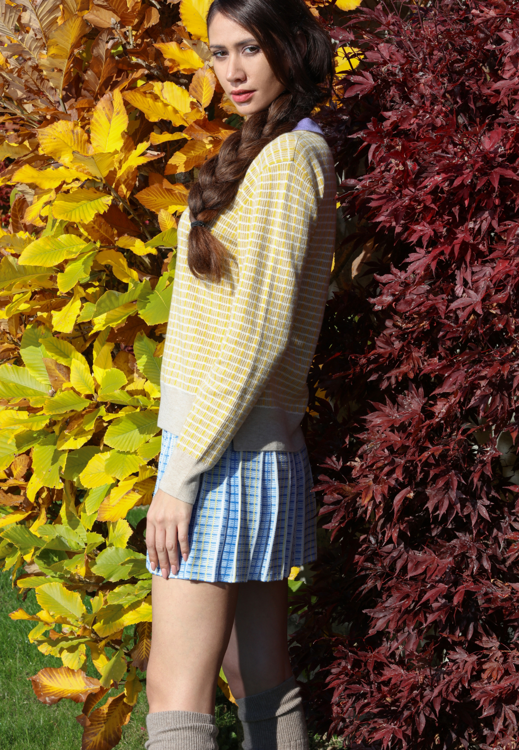 Tweed Merino Pullover With Pearl Collar