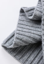 Load image into Gallery viewer, Flat-Ribbed Knit Merino Wool Hat
