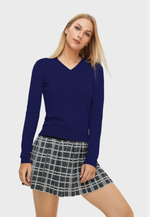 Lade das Bild in den Galerie-Viewer, Silk Cashmere V Neck Long Sleeves Slim Fit T-Shirt
