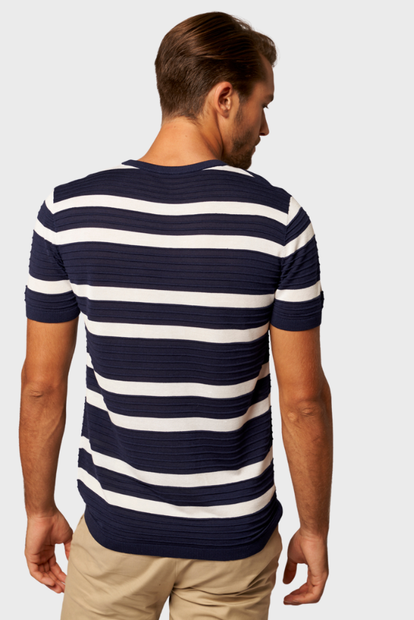 T-shirt rayé à manches courtes