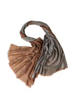 Lade das Bild in den Galerie-Viewer, Ultra Thin Cashmere Shawl &amp; Scarf
