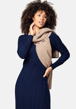 Cargar imagen en el visor de la galería, Classic Sharp Print Cashmere Scarf
