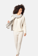 Load image into Gallery viewer, Single Cable Superfine Merino Pullover
