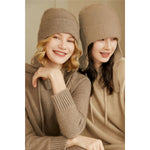 Lade das Bild in den Galerie-Viewer, Cashmere Earflap Beanie
