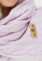 Load image into Gallery viewer, Cable-Knit Unisex Cashmere Scarves
