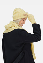 Load image into Gallery viewer, Cable-Knit Unisex Cashmere Scarves
